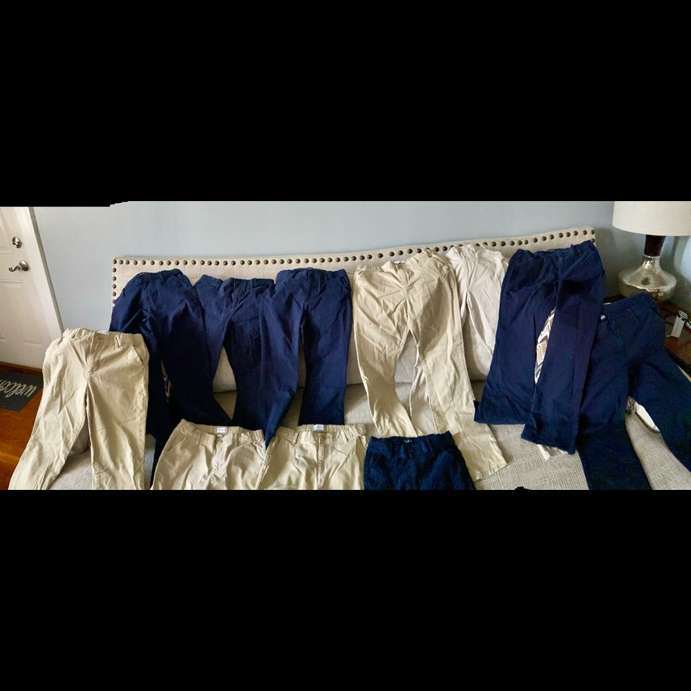 The Children’s Place Girls uniform Pants gently worn khaki and blue.